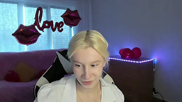 EnigmaSee online show from February 13, 9:38 am