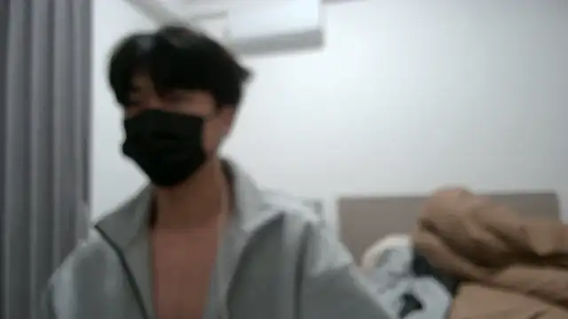 Snapshot of wuzhimao0207 chatting on January 10, 8:15 pm wuzhimao0207 online show from January 10, 8:15 pm