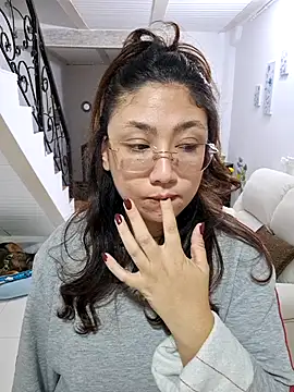 Snapshot of Mia_Ruiz chatting on September 13, 2:44 am Mia Ruiz online show from September 13, 2:44 am