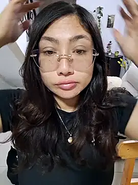 Snapshot of Mia_Ruiz chatting on September 16, 2:23 am Mia Ruiz online show from September 16, 2:23 am