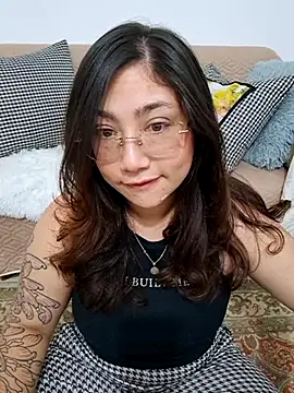 Snapshot of Mia_Ruiz chatting on September 24, 2:15 am Mia Ruiz online show from September 24, 2:15 am