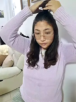 Snapshot of Mia_Ruiz chatting on September 27, 3:33 am Mia Ruiz online show from September 27, 3:33 am