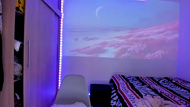 aldrinwhite online show from January 10, 3:36 pm