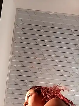 Mommy-Hot online show from February 27, 1:44 pm