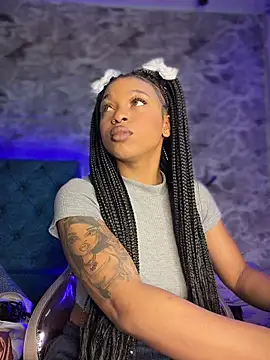 Snapshot of Melany_Williams chatting on February 5, 12:54 pm Melany Williams online show from February 5, 12:54 pm