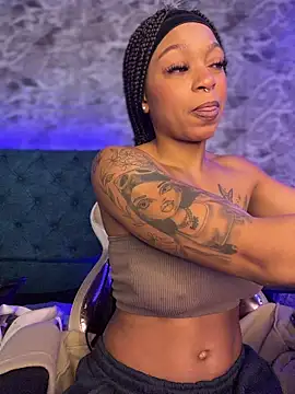 Snapshot of Melany_Williams chatting on February 11, 12:43 pm Melany Williams online show from February 11, 12:43 pm