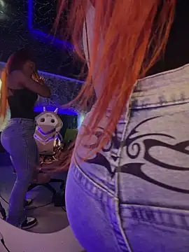 Snapshot of Melany_Williams chatting on February 18, 1:18 pm Melany Williams online show from February 18, 1:18 pm