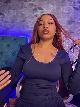 Snapshot of Melany_Williams chatting on February 25, 1:21 pm Melany Williams online show from February 25, 1:21 pm