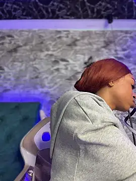 Snapshot of Melany_Williams chatting on February 26, 1:10 pm Melany Williams online show from February 26, 1:10 pm