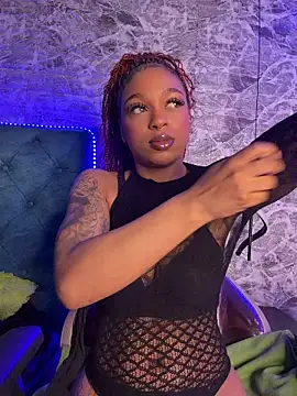 Snapshot of Melany_Williams chatting on June 18, 11:25 am Melany Williams online show from June 18, 11:25 am