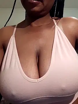 Snapshot of realsquirter chatting on May 19, 9:04 am realsquirter online show from May 19, 9:04 am