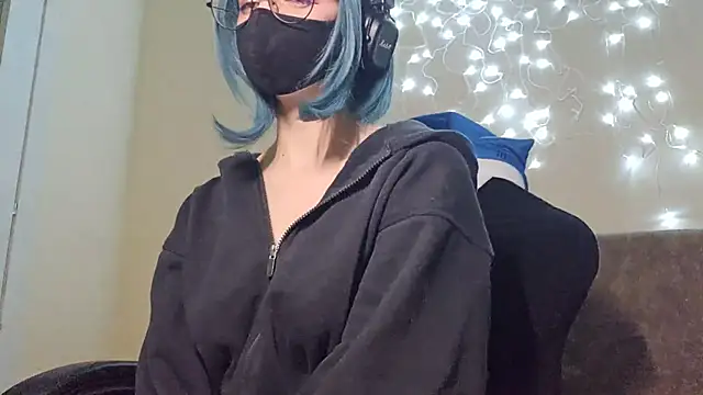 Snapshot of DanaWard chatting on September 23, 10:46 pm DanaWard online show from September 23, 10:46 pm