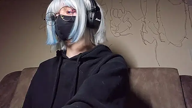 Snapshot of DanaWard chatting on September 24, 9:51 pm DanaWard online show from September 24, 9:51 pm