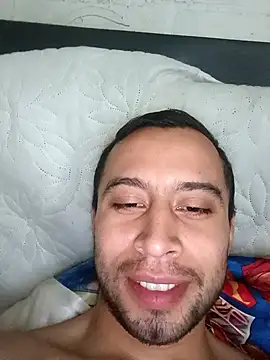 Snapshot of Mich_Stev9524 chatting on November 15, 2:57 pm Mich Stev9524 online show from November 15, 2:57 pm