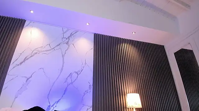 AbigailWilliams  online show from July 9, 11:14 am