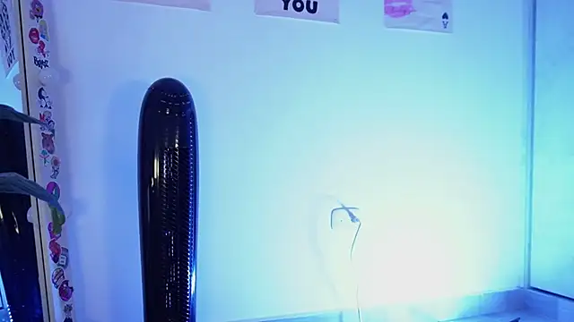 Snapshot of salome-brown chatting on May 18, 11:32 pm salome-brown online show from May 18, 11:32 pm