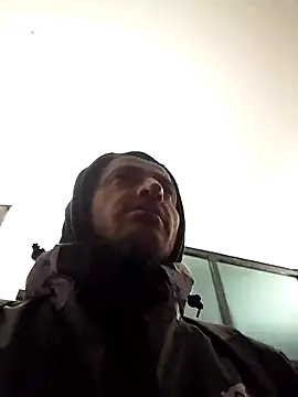 openlegsforyou online show from November 20, 8:30 pm