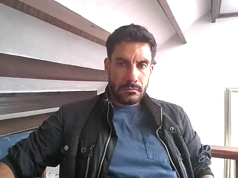 elkike1980 online show from April 16, 4:19 pm