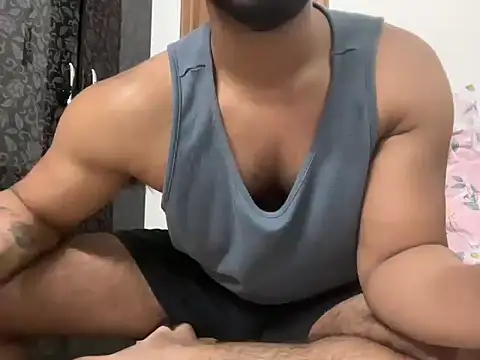 SumitPandey789 online show from November 16, 8:36 pm