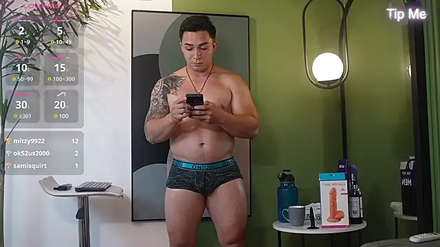 Snapshot of Ryan_Hunt chatting on February 12, 4:11 pm Ryan Hunt online show from February 12, 4:11 pm