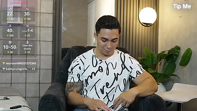 Snapshot of Ryan_Hunt chatting on February 26, 3:19 pm Ryan Hunt online show from February 26, 3:19 pm