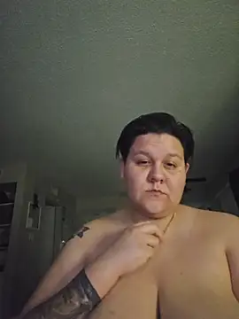 Snapshot of DevilDahm chatting on February 7, 7:12 am DevilDahm online show from February 7, 7:12 am