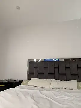 Sthef Castle online show from March 14, 12:10 pm