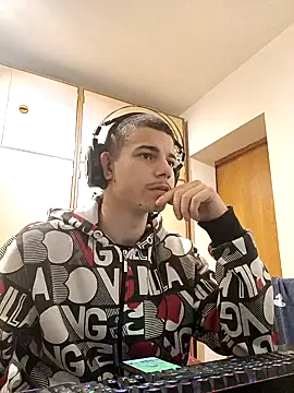 BigDickEnrg7195 online show from February 11, 10:28 pm