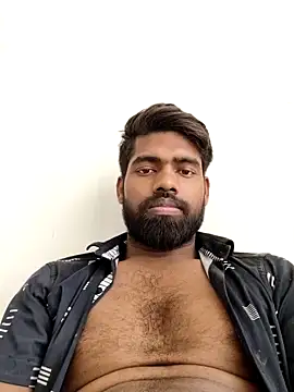 INDIANBOY7439 online show from May 14, 7:59 am