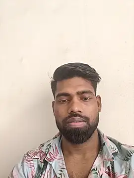 INDIANBOY7439 online show from May 28, 3:04 am
