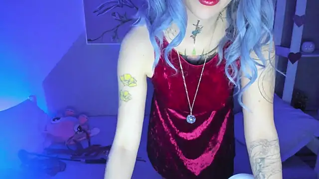 Snapshot of AnneTenet chatting on January 19, 6:20 am AnneTenet online show from January 19, 6:20 am