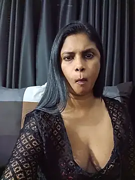 Snapshot of Sensual_indian7 chatting on July 12, 1:02 pm Sensual indian7 online show from July 12, 1:02 pm