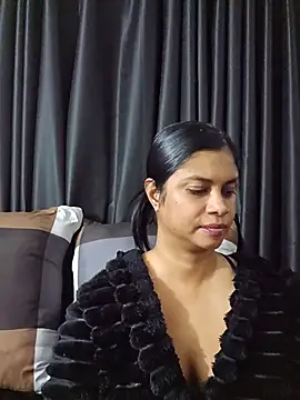 Snapshot of Sensual_indian7 chatting on July 24, 12:41 am Sensual indian7 online show from July 24, 12:41 am
