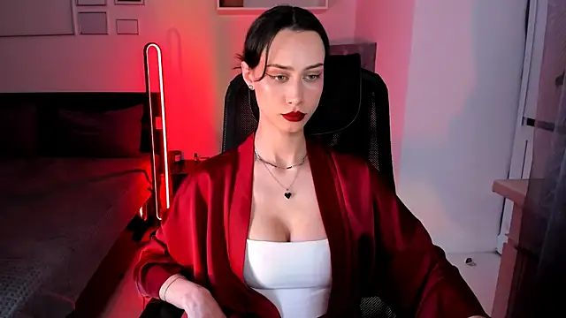 unaericaabistrong online show from April 15, 7:32 pm