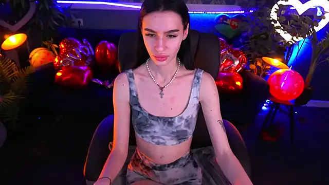 Snow WhiteeeX online show from February 9, 9:47 am