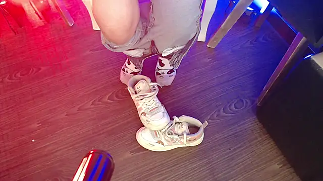 Snapshot of IvanaFetish chatting on March 13, 3:22 am IvanaFetish online show from March 13, 3:22 am