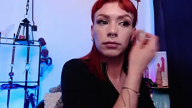 Snapshot of IvanaFetish chatting on October 30, 9:26 pm IvanaFetish online show from October 30, 9:26 pm