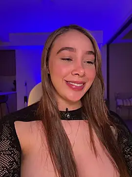 Snapshot of Lanataylor- chatting on July 26, 2:09 am Lanataylor- online show from July 26, 2:09 am