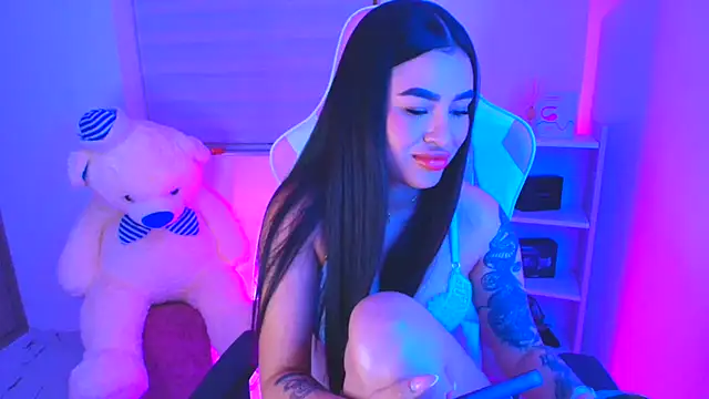 Liujunne2 online show from January 25, 12:17 am