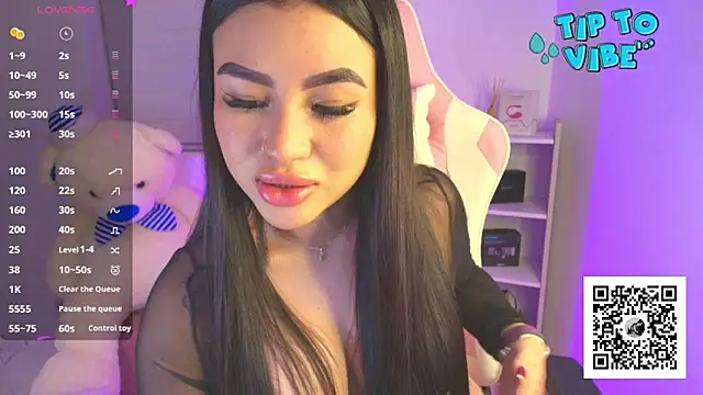 Liujunne2 online show from February 9, 11:46 pm