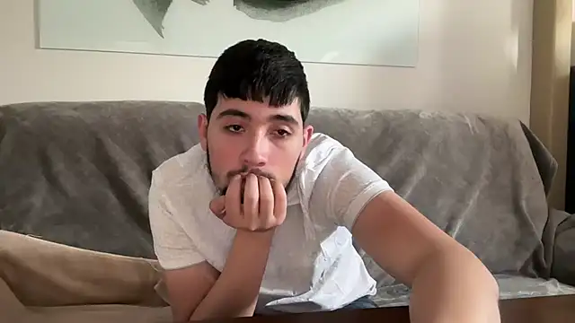 hornycollegestudenthung online show from February 26, 7:05 pm