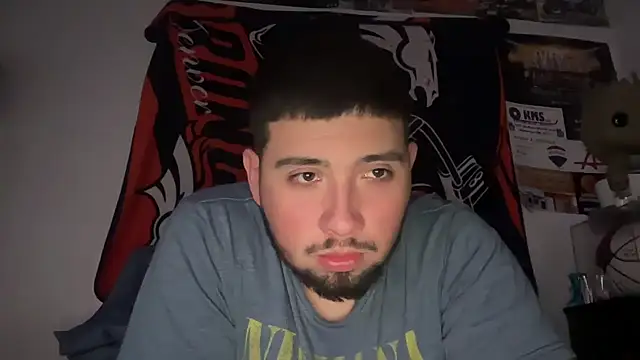 hornycollegestudenthung online show from March 7, 3:14 am