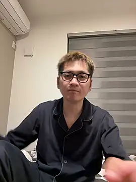 Snapshot of kensnb chatting on April 19, 12:26 pm kensnb online show from April 19, 12:26 pm