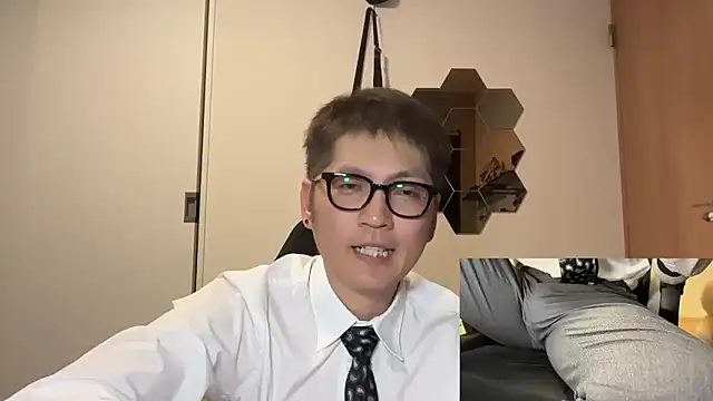 Snapshot of kensnb chatting on May 20, 11:49 am kensnb online show from May 20, 11:49 am