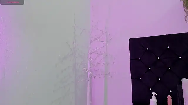 Snapshot of Natasha_by chatting on March 12, 4:56 pm Natasha by online show from March 12, 4:56 pm