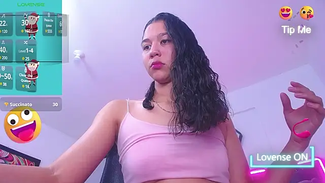 Snapshot of Amber_hot22 chatting on January 6, 11:09 pm Amber hot22 online show from January 6, 11:09 pm