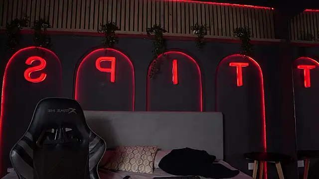 Austin bolt online show from February 14, 3:03 am