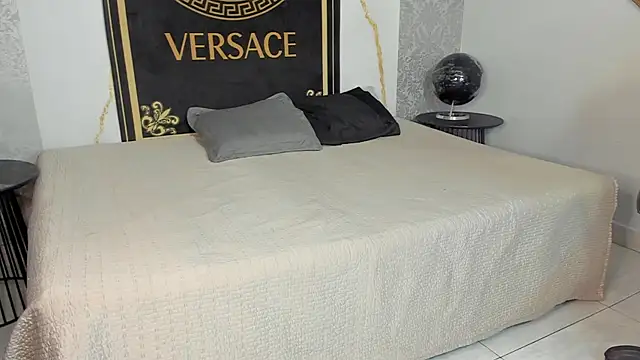 Desmon Clark online show from January 13, 7:54 am