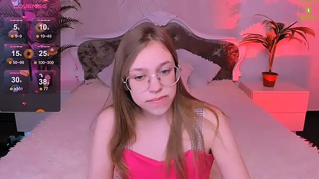 LayriantaVee online show from January 22, 7:14 am