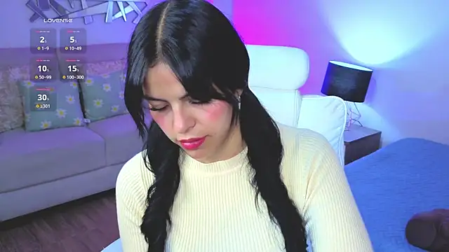 Eliie Ruizz online show from February 21, 4:24 am